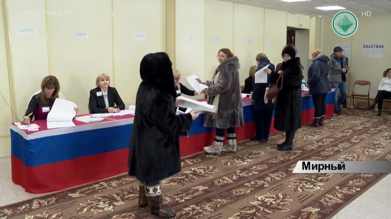 В Ленском районе на выборы пришли более 70% избирателей