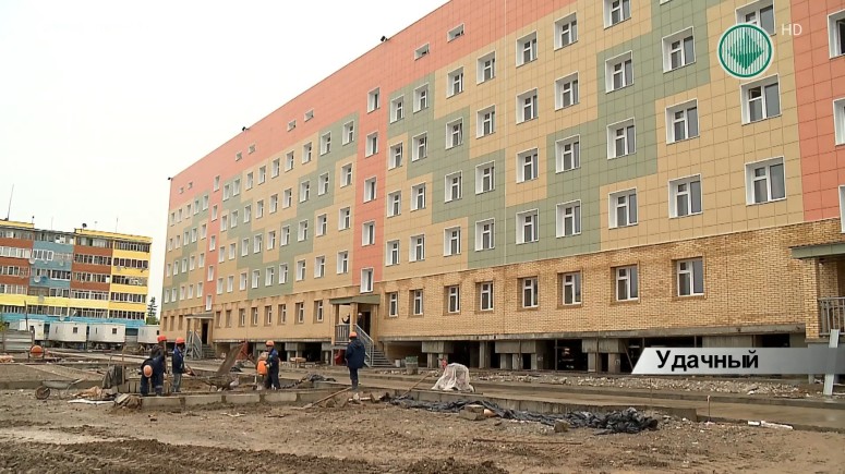 В Удачном завершается строительство дома для вахтовых работников ГДК «Верхне Мунского»
