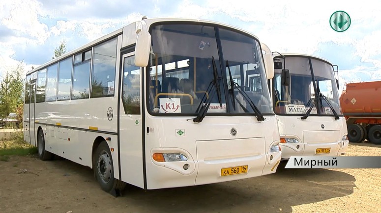 Работники АЛРОСА жалуются на работу корпоративных автобусов