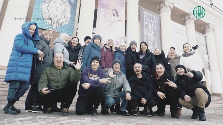 Мирнинские актеры отправились на гастроли в Красноярск