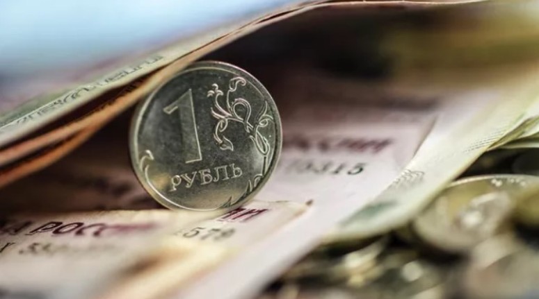 Обратный эффект: рубль резко растет вопреки санкциям и угрозе "дефолта"