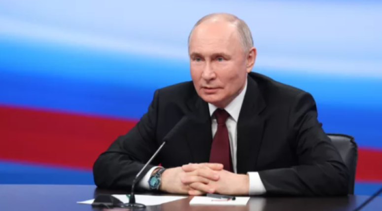 Путин поручил актуализировать план строительства гражданских судов